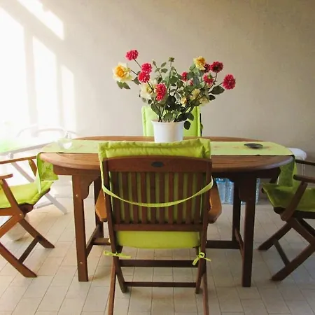 Lägenhet Confort Flat